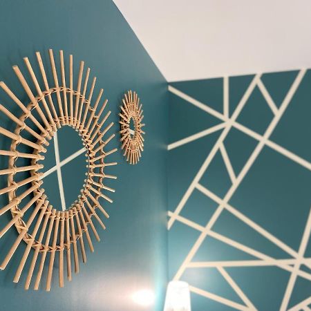 Au Fil De L'O Bed & Breakfast Bisseuil Екстериор снимка
