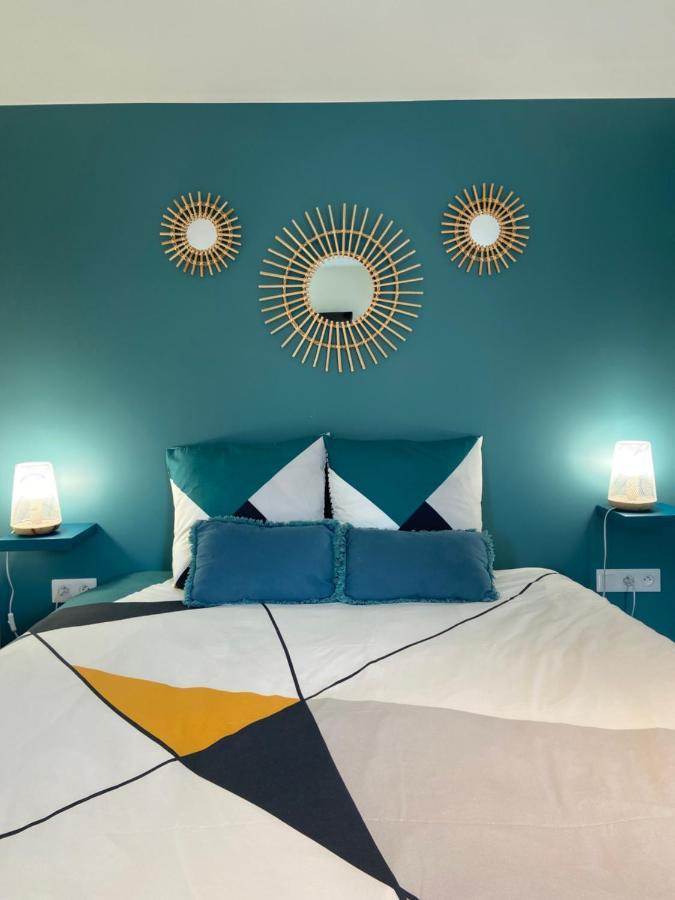 Au Fil De L'O Bed & Breakfast Bisseuil Екстериор снимка